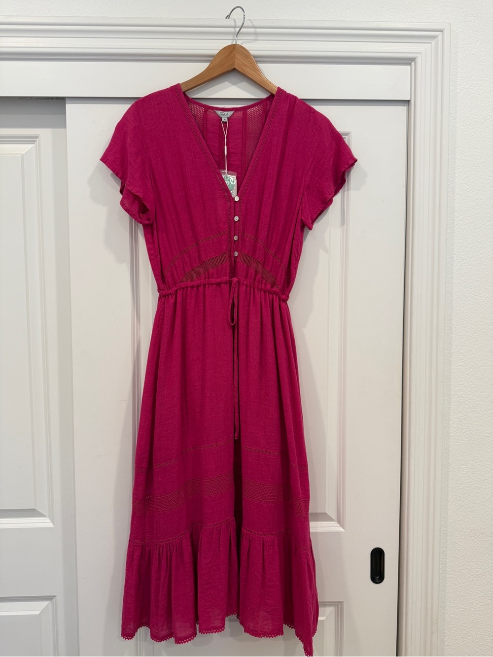 Rails Kiki Pink Midi Dress. New-Tags attached. Button-Front with Tie Waist
